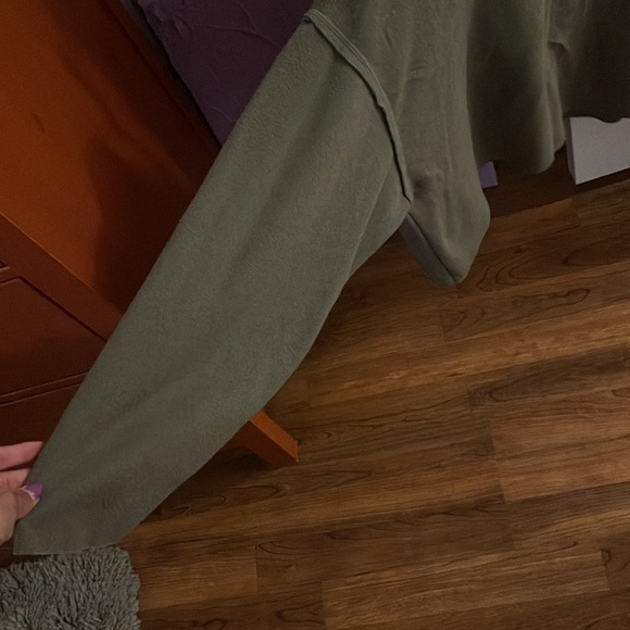 Grey crop sweater - Picture 4 of 5